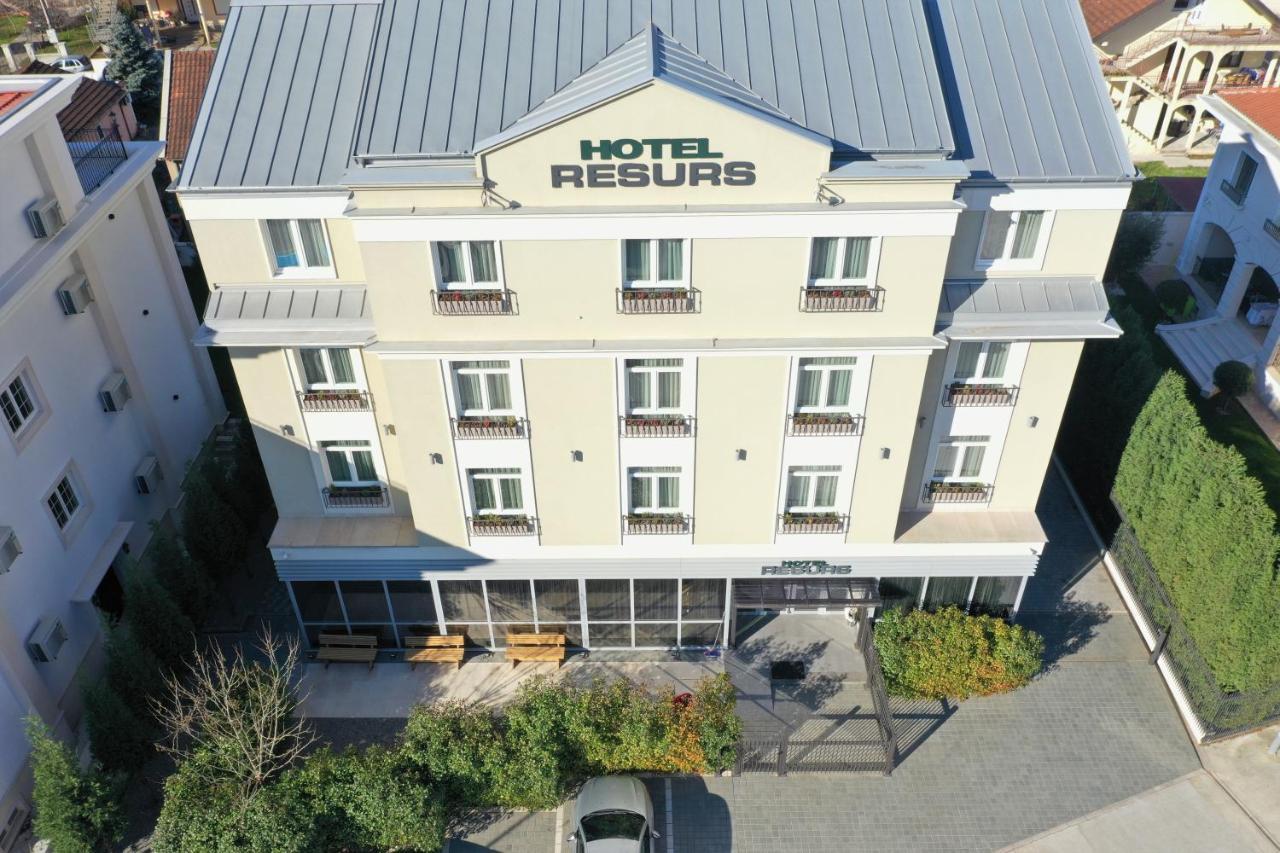 Hotel Resurs Подгорица Экстерьер фото