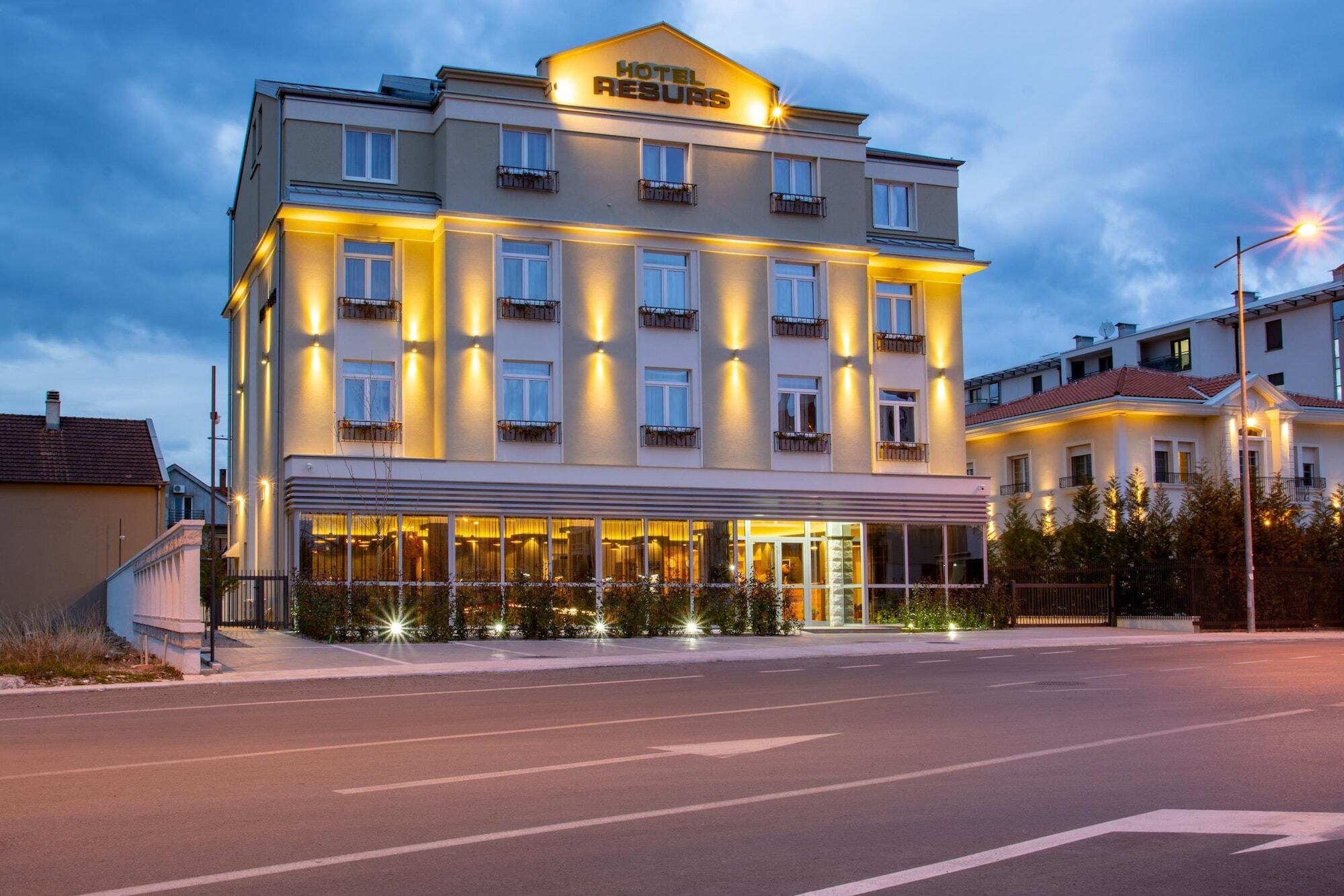 Hotel Resurs Подгорица Экстерьер фото